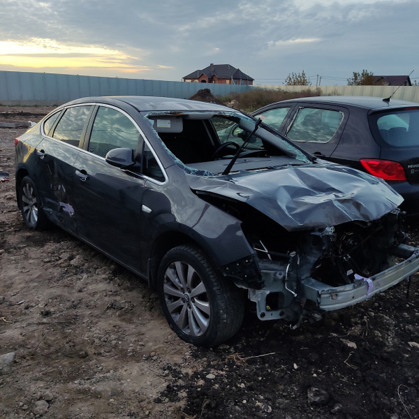 Донор Opel Astra 4 поколение (J), 2009 - 2015