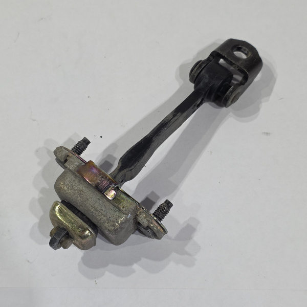 Ограничитель двери задний  Peugeot 407 1 поколение, 2004 - 2010