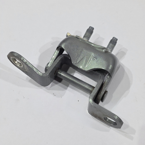 Петля двери Lexus LX470 2 поколение (J100), 1998 - 2007