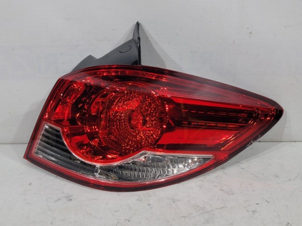 Фонарь правый Chevrolet Cruze 2 поколение (D2LC), 2016 - 2019