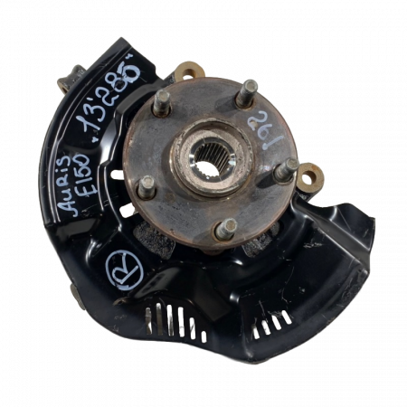 Поворотный кулак передний правый Toyota Auris 1 поколение (E150), 2006 - 2012