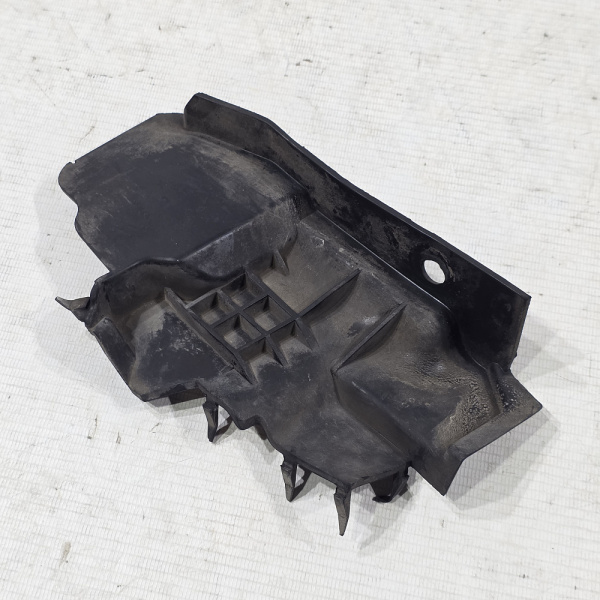 Уголок жабо Mitsubishi Lancer 10 поколение (CY), 2007 - 2016