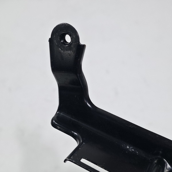 Кронштейн блока управления двигателем Honda Civic 8 поколение (FD, FK, FN), 2005 - 2012