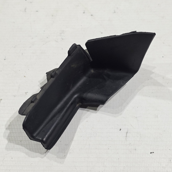 Уголок жабо Nissan Teana 1 поколение (J31), 2003 - 2008
