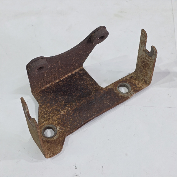 Кронштейн Ford Mondeo 3 поколение (Mk 3), 2000 - 2007