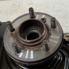 Поворотный кулак передний левый Land Rover Range Rover 3 поколение (L322), 2002 - 2012