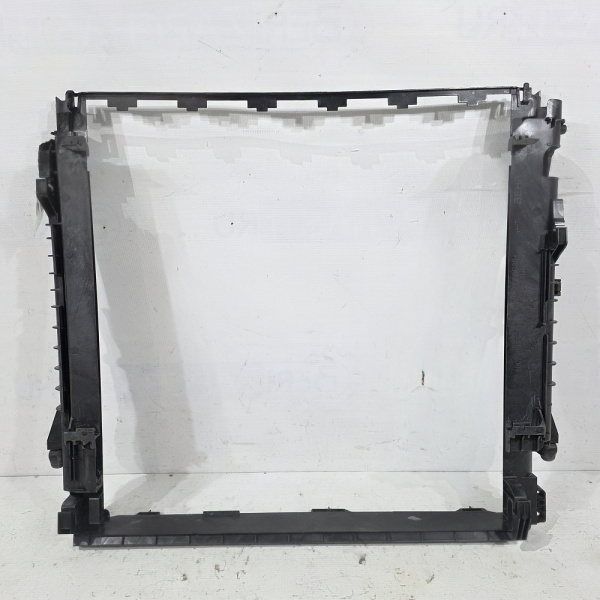Рамка радиаторов Land Rover Range Rover 3 поколение (L322), 2002 - 2012