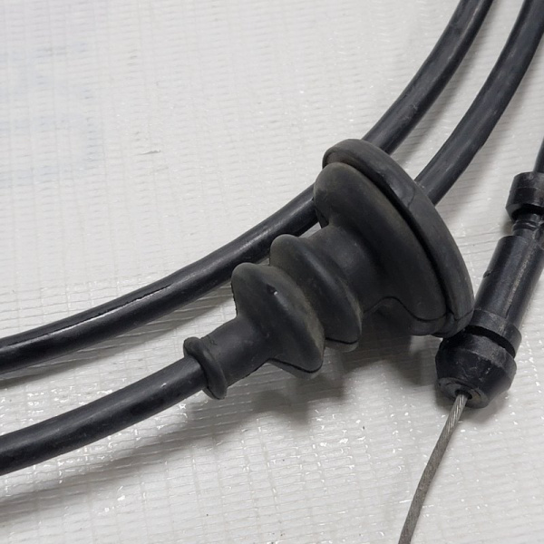 Трос капота Infiniti QX56 1 поколение (JA60), 2004 - 2010