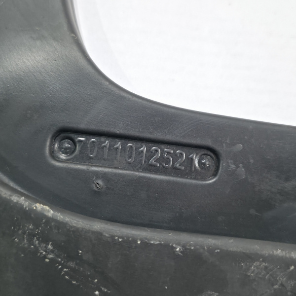 Брызговик передний левый Opel Astra 3 поколение (H), 2004 - 2011