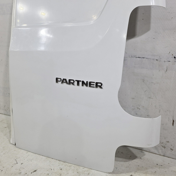 Дверь задний правый Peugeot Partner 2 поколение (B9), 2008 - 2024