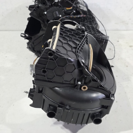 Корпус печки BMW 3-series 6 поколение (F), 2011 - 2020