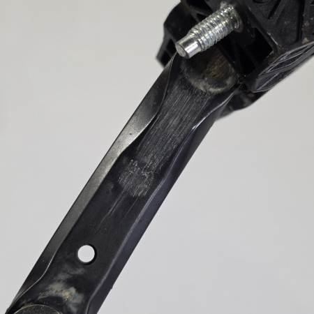 Ограничитель двери передний  Peugeot 407 1 поколение, 2004 - 2010