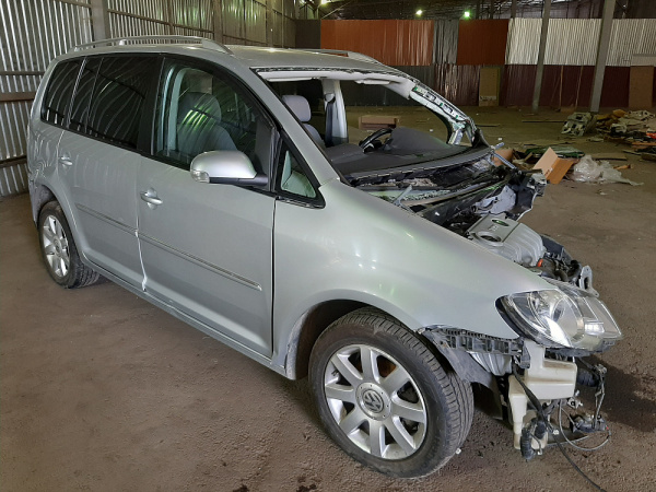 Донор Volkswagen Touran 1 поколение (1T), 2003 - 2015