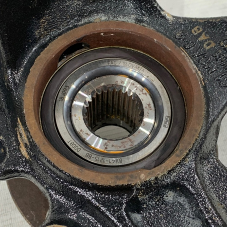 Поворотный кулак передний правый Ford Focus 3 поколение (Mk 3), 2010 - 2019