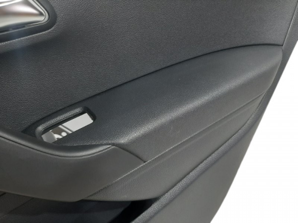 Обшивка двери задний правый Volkswagen Polo 5 поколение (Mk5), 2009 - 2020